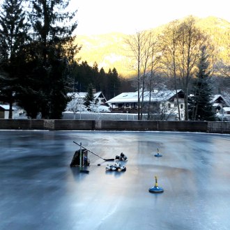 Ice rink in Grainau, © Tourist-Information Grainau
