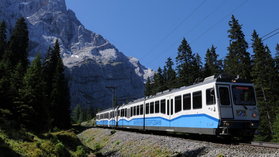 Zugspitz Zahnradbahn im Sommer, © Tourist Info