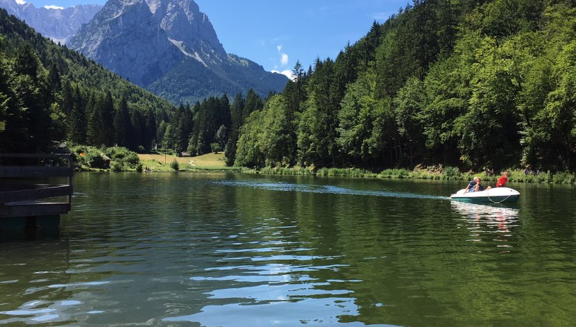 riessersee-in-garmisch-partenkirchen mit Boot