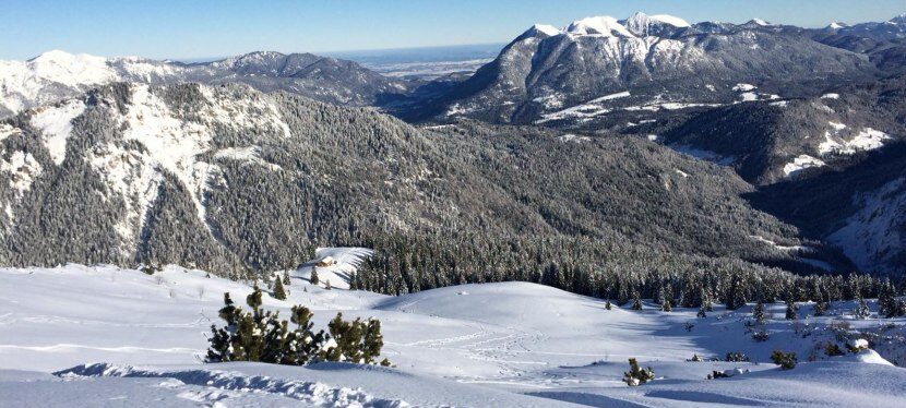 skitour-stuibn-spur-mit-blick-ins-tal-grainau