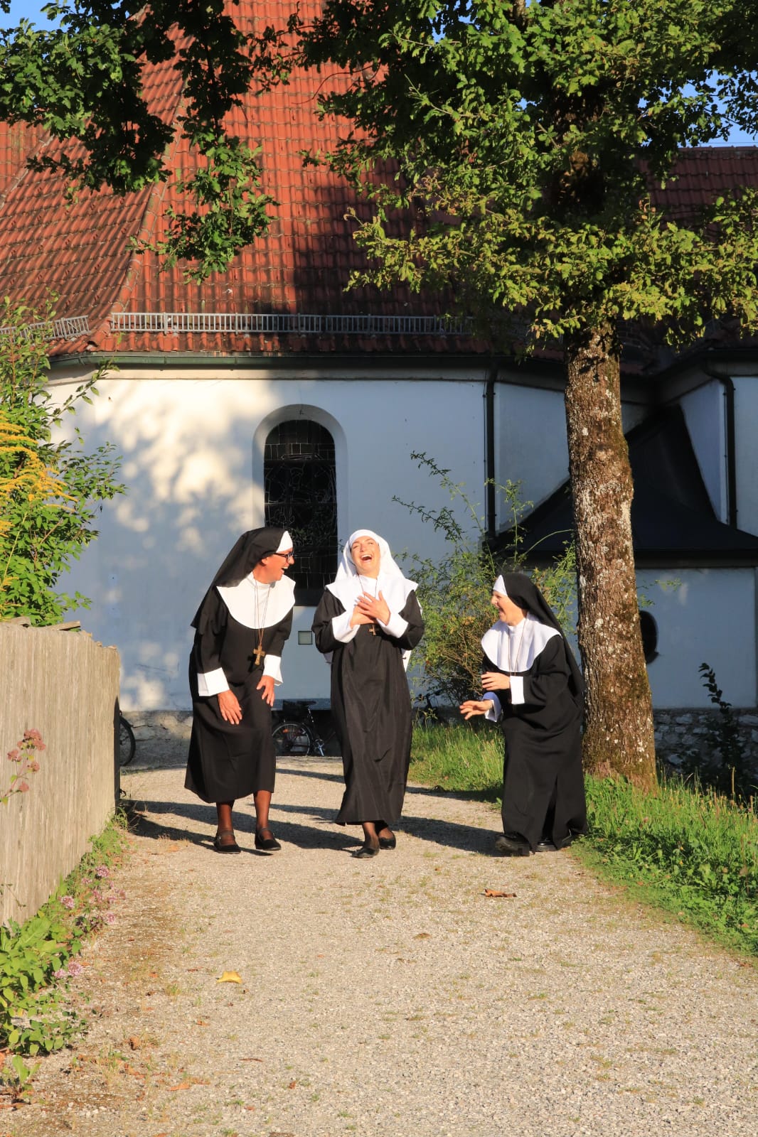 Bauerntheater Grainau - 3 lachende Klosterschwester