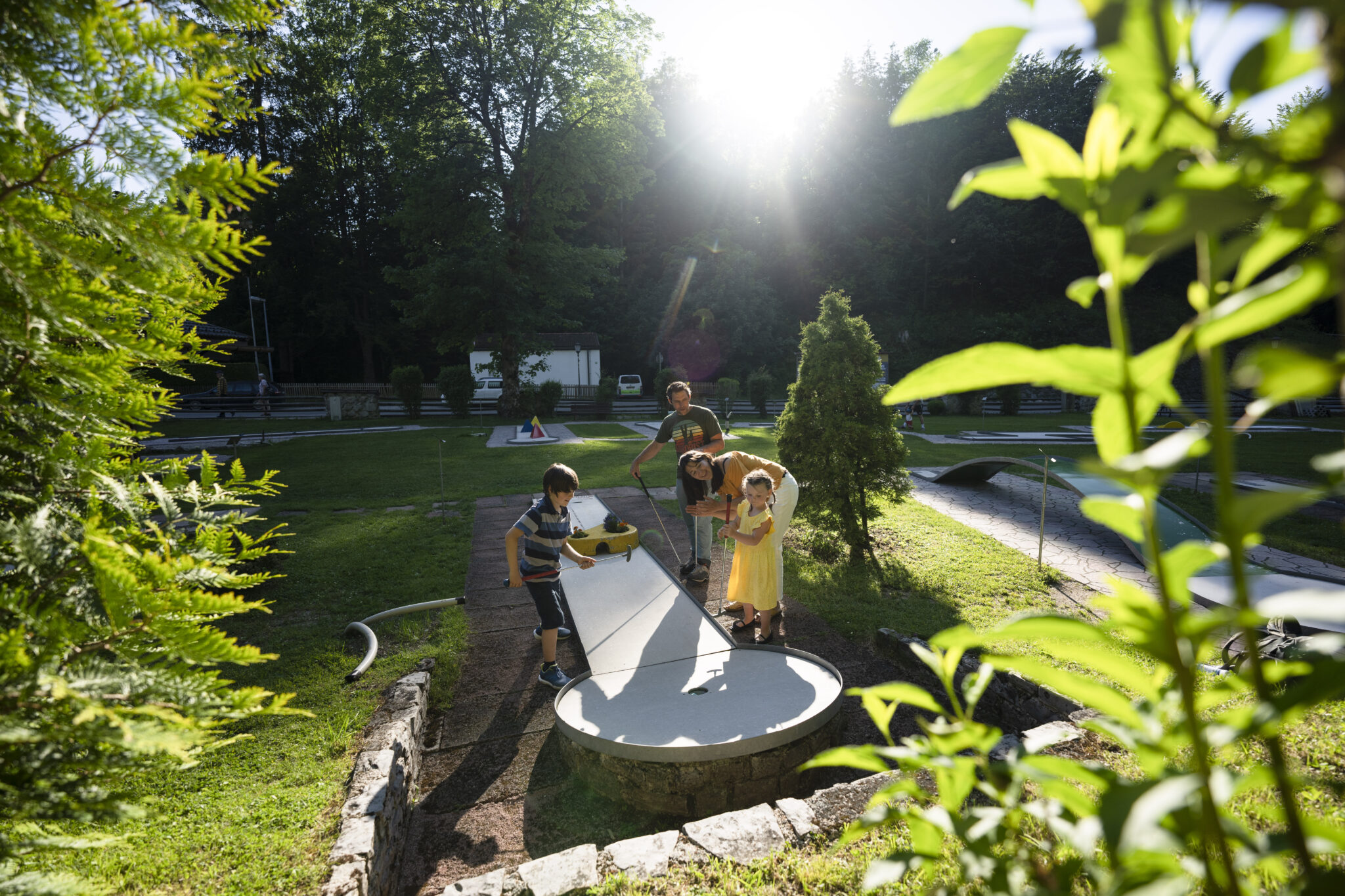 Minigolfplatz mit Familie in Grainau